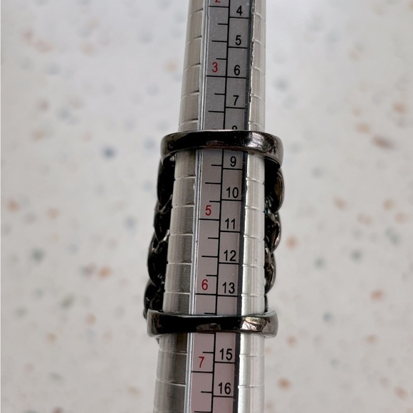 Gothic Victorian Heart Crystal Knuckle‎ Finger Ring - Picture 7 of 9